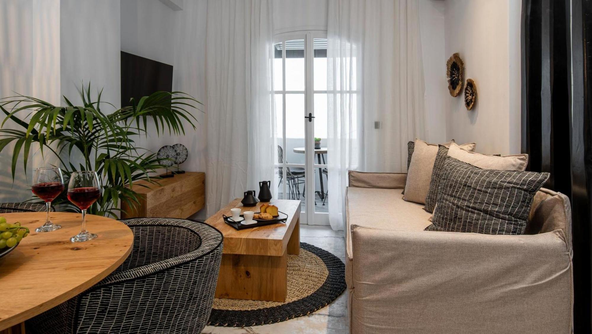 K Town Suites Naxos Naxos City Экстерьер фото